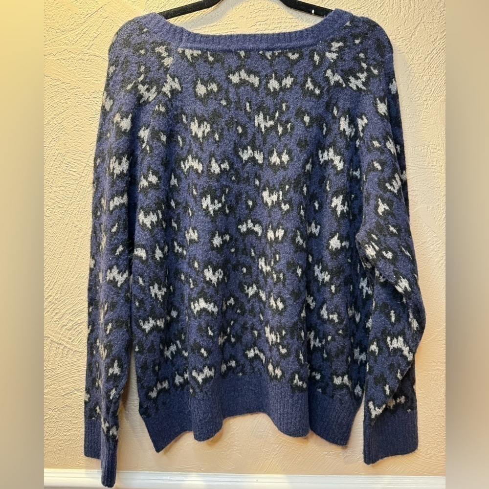 NWOT Athleta Hawthorne Textured Leopard Print Merino Wool Blend Crew Sweater 1X - Picture 6 of 7